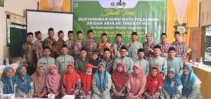 Forum MGMP Akidah Akhlak MTs Se-Kabupaten Bantul menyelenggarakan kegiatan studi tiru ke MTs Tajul Ulum dan juga ke Pondok Pesantren (Ponpes) Sirojuth Tholibin, Brabo, Grobogan, Purwodadi, Jawa Tengah. (tim doc)