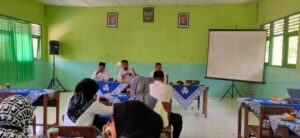 Pertemuan MGMP Bahasa Indonesia di MTsN 8 Bantul. (dok:Adt)